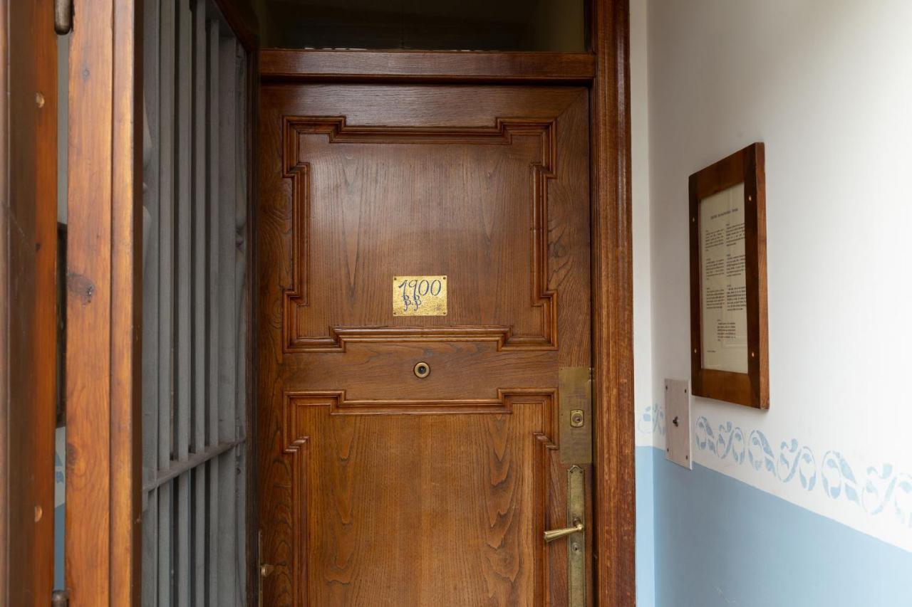 1900 B&B Terrassa Eksteriør bilde